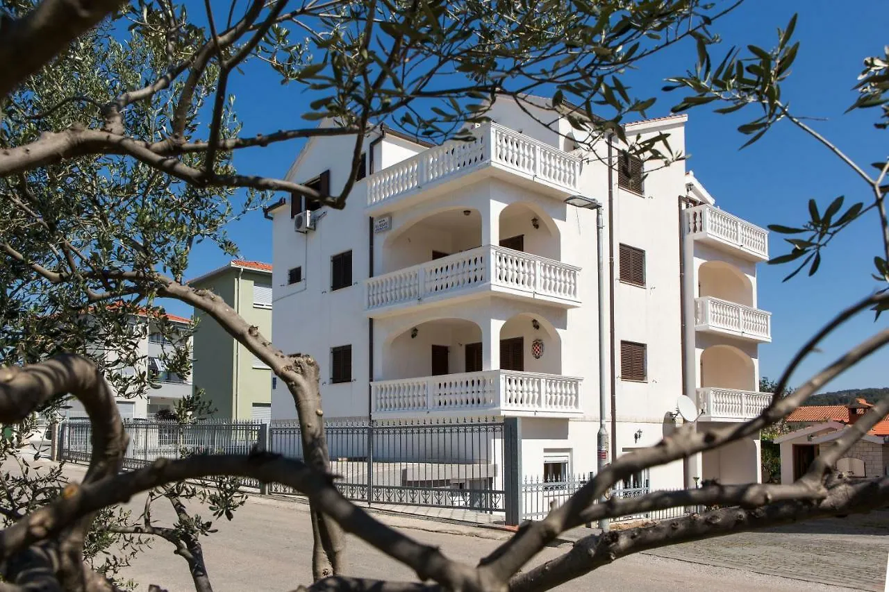 Villa Levanda Trogir Apartment