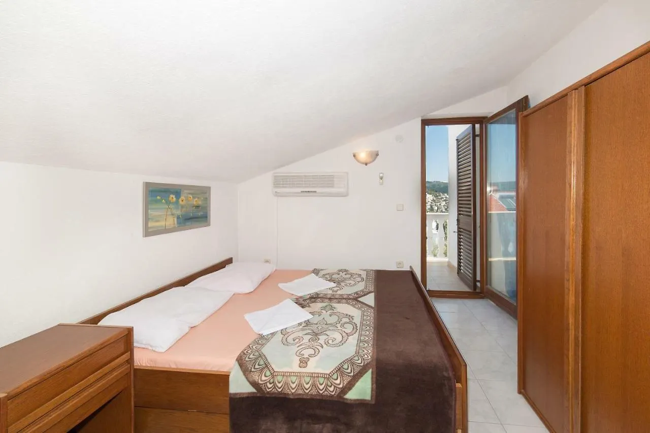 Villa Levanda Trogir Apartment