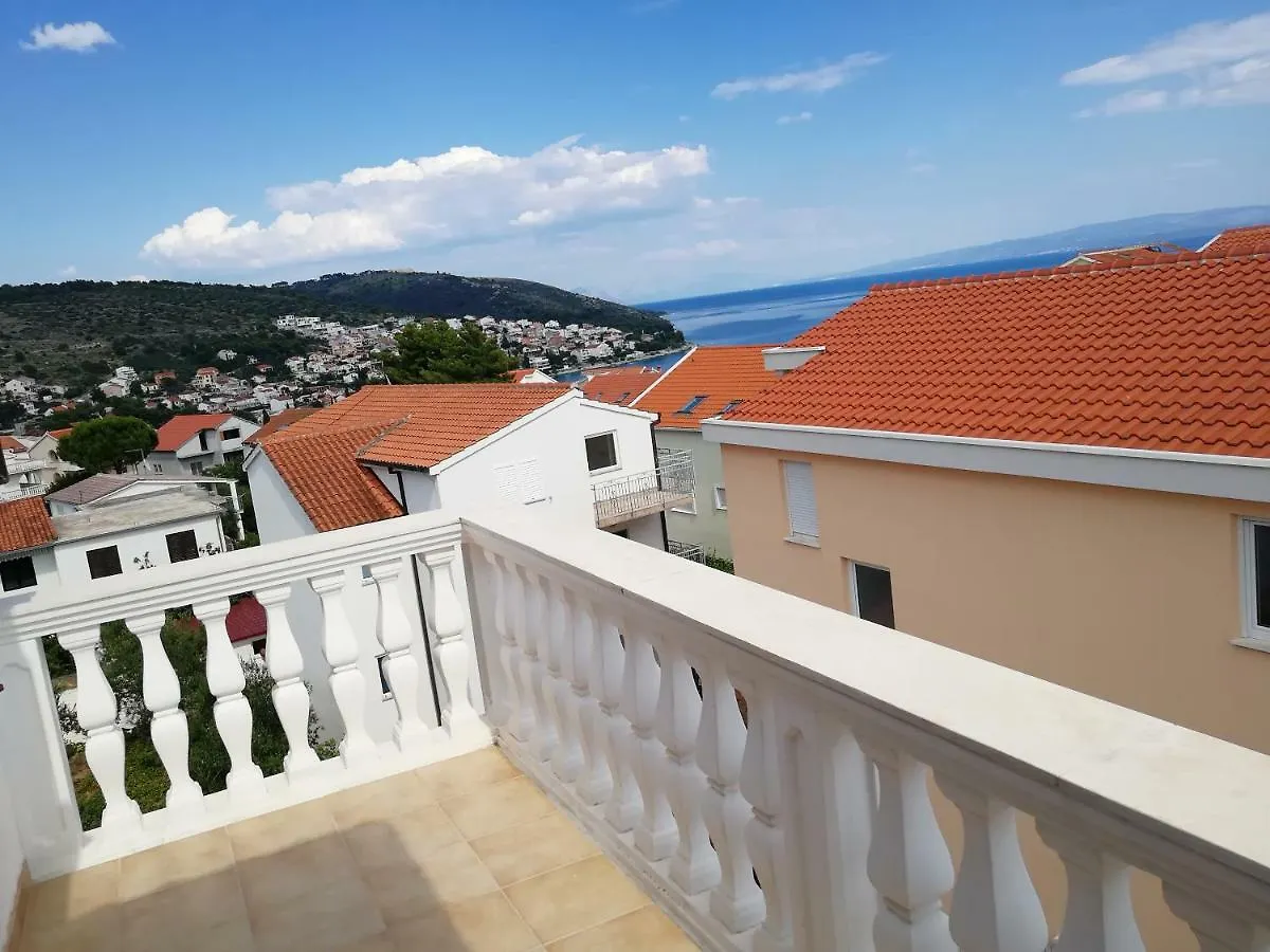Villa Levanda Trogir 0*,  Croatia