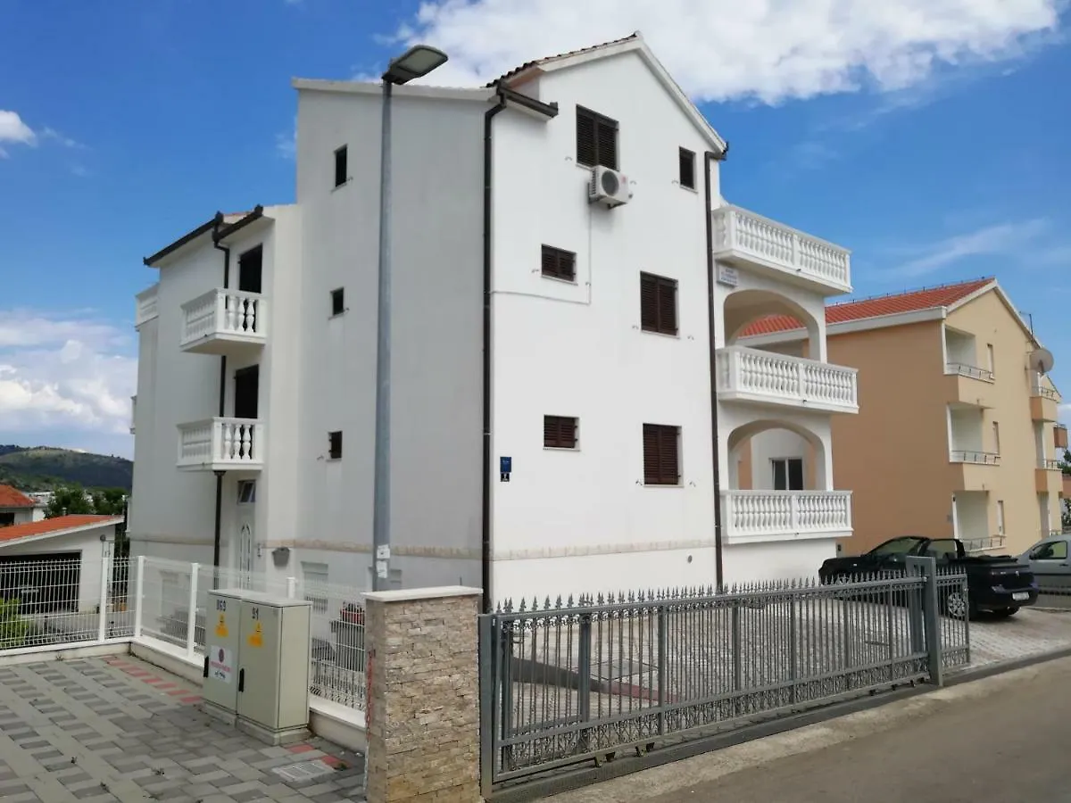 Villa Levanda Trogir